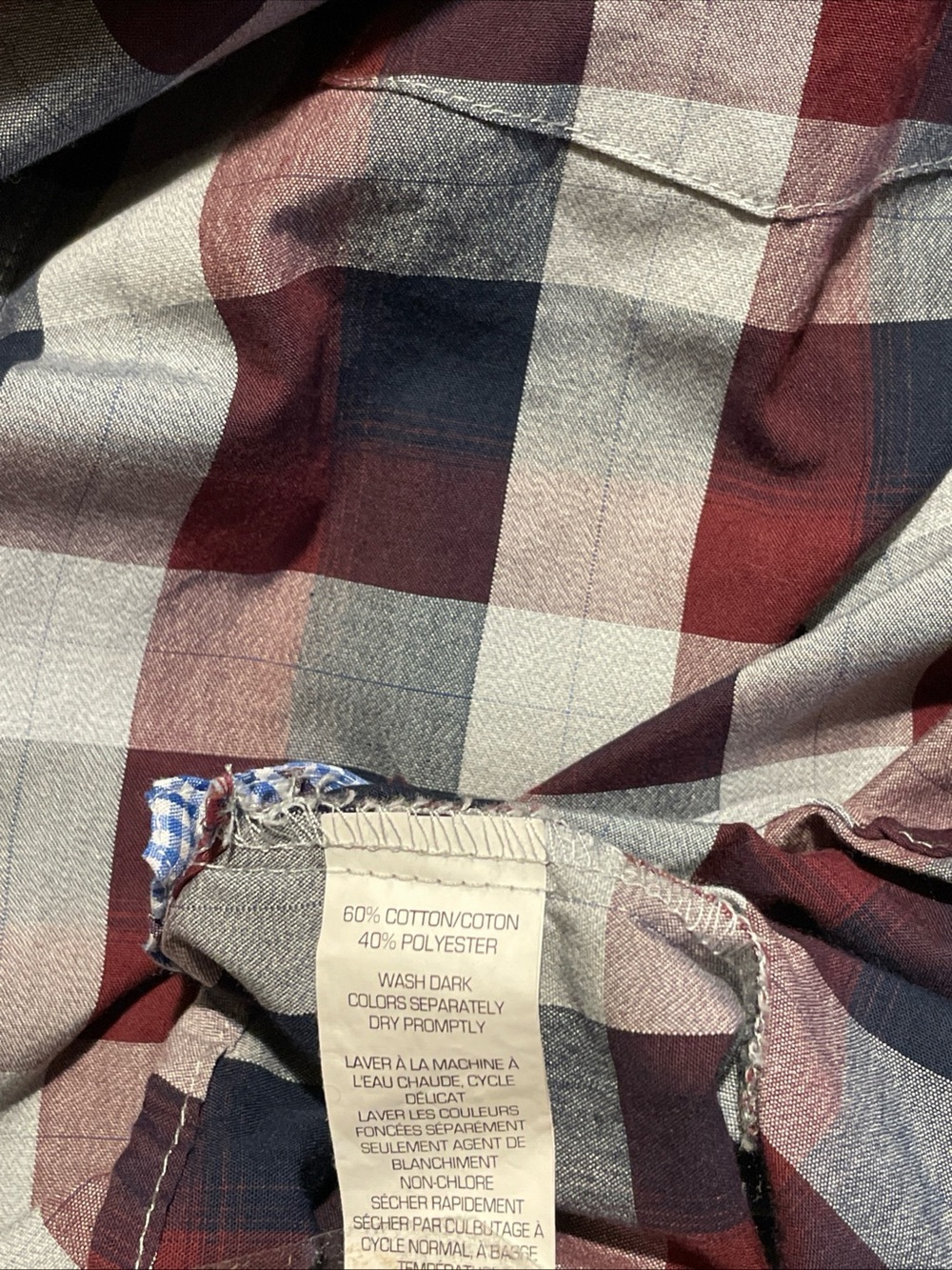 Van Heusen Men's burgundy, Navy and White Plaid Button-Down Shirt - Picture 4 of 4